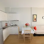 Teo 公寓 Sarandë