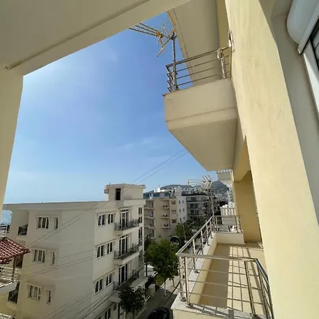 Teo סרנדה