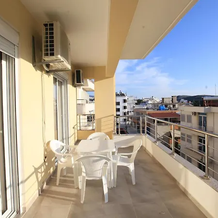 Teo * Sarandë