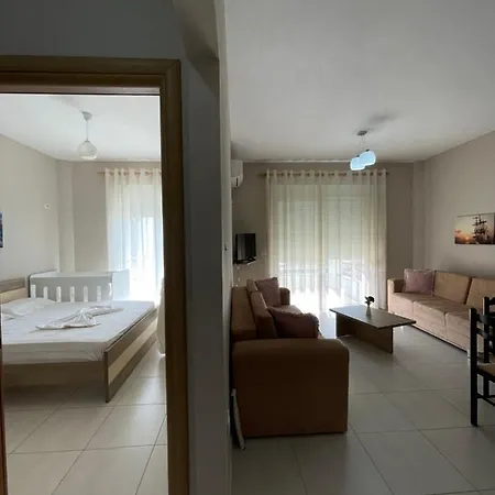 Апартаменты Teo Саранда